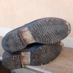 PAIRE DE BOTTES ARMÉE ALLEMANDE. POINTURE EN 42 -Le Chameau Soldes Magasin 00004 PAIRE DE BOTTES ARMEE ALLEMANDE. POINTURE EN 42