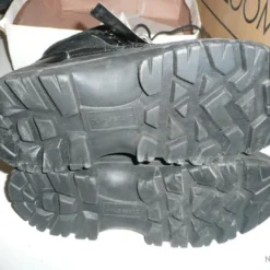 Le Chameau Soldes Magasin -Le Chameau Soldes Magasin 00005 DESTOCKAGE bottes intervention taille 43 ref 12872