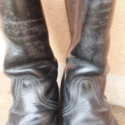 PAIRE DE BOTTES ARMÉE ALLEMANDE. POINTURE EN 46 -Le Chameau Soldes Magasin 00005 PAIRE DE BOTTES ARMEE ALLEMANDE. POINTURE EN 46