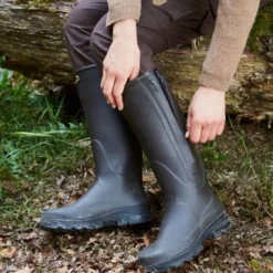 Bottes En Caoutchouc Avec Fermeture éclair Et Doublure En Néoprène Couleur Brun Foncé. -Le Chameau Soldes Magasin 00016 Bottes en caoutchouc avec fermeture eclair et doublure en neoprene Couleur Brun fonce